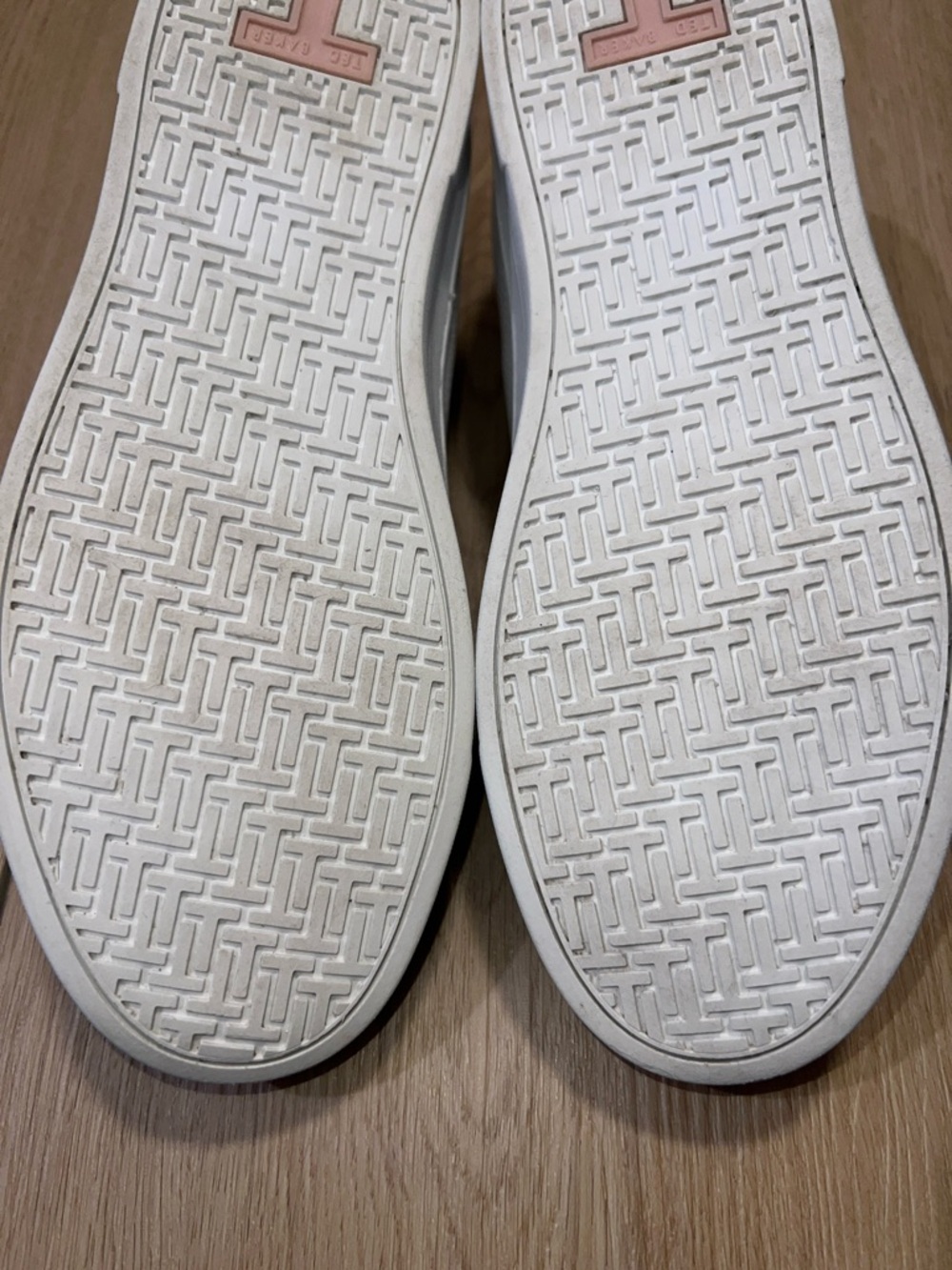 Ted Baker White Leather Sneakers with Blush Heel Tab - Picture 13 of 16